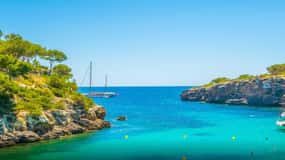 Barcelona: Tour Luxus Costa Brava, Boot & Mittagessen