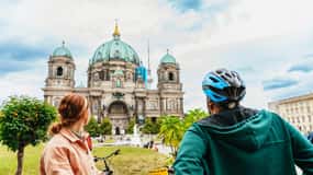 Berlin - sevärdheter och höjdpunkter Cykeltur med sevärdheter och höjdpunkter med en lokal guide