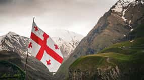 Tbilisi: Kazbegi & Highlights of Caucasus Mountains Day Trip