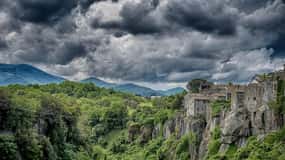 Róma: Farnese-palota, középkori Viterbo és farmon való ebéd egynapos túra