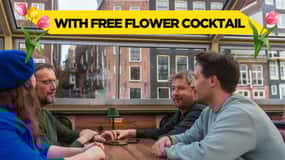 Amsterdam: Top Highlights Canal Cruise with Flower Cocktail