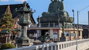 From Kanazawa: Takaoka, Metalworking Experience & Toyama Bay