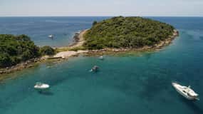 Rovinj eller Vrsar: Limfjorden & Rovinjöarna Speedboat Tour