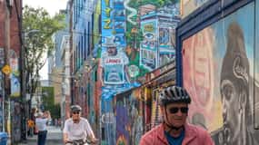 In e-bike attraverso i quartieri dinamici di Toronto