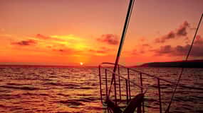 Argostoli: Sunset Cruise with Swim Stops, Dinner, and Wine