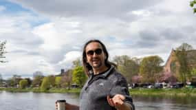 Inverness: Comedy Walking Tour with Local Comedian