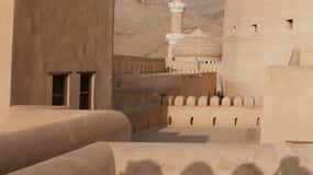 From Muscat: Nizwa Fort, Souq, falaj & Museum Full Day Tour