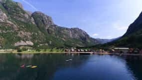 Frafjord Paddling och Månafossen Vattenfall Vandring Stavanger