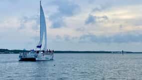 Orange Beach: Sun and Sailing Cruise aboard Catamaran