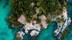 Excursión de snorkel a la Laguna de Yalku con peces tropicales