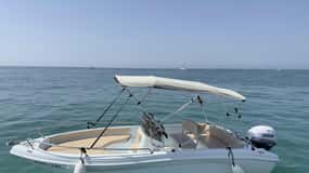 Malaga: Boat rentals without a license