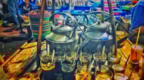 Yogyakarta walking tour: Gourmet Stroll & Nightly Highlights