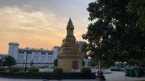Visita a Phnom Phnom: Mercado local e excursão a pé pela cultura da cidade