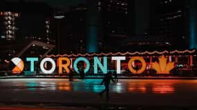 Toronto: Night City Sightseeing Tour