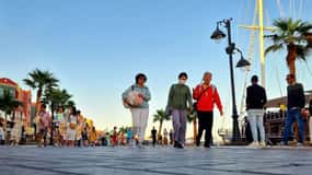 Hurghada: City Guided Tour with Local Market Stop