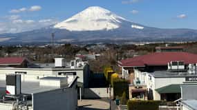 Tokyo: Mt. Fuji and Hakone Tour with Lake Cruise & Shopping