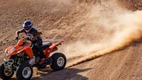 Dîner-spectacle à Agafay Désert quad et chameaux