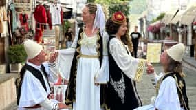 Da Tirana a Gjirokaster: escursione di un giorno in una città incantevole