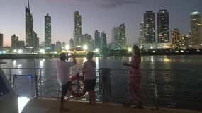 Ciudad de Panamá: Excursión en Catamarán por la Bahía de Panamá al Atardecer con Barra Libre