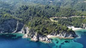Tesalónica: excursión de un día en velero por Sithonia y Diaporos