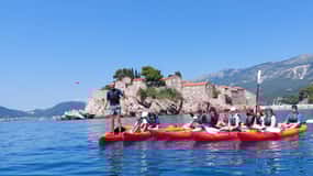 Budva : Excursion en kayak de la plage de Becici à l'île de Sveti Stefan