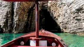 Budva : Exploration des grottes et visite en bateau privé