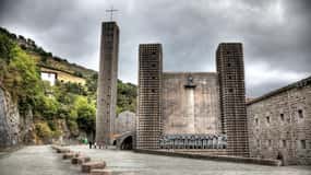 San Sebastián: Hike the Heart of the Basque Country