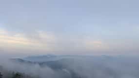 Visite privée - Collines de Bana - Pont des mains dorées de nuit