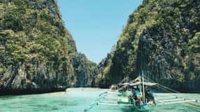 Private excursion to the most outstanding beaches in El Nido.
