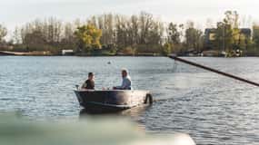 Viareggio: Marshes Electric Boat Tour with Wine Tasting