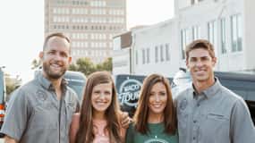 Waco: Fixer Upper Highlights and City Tour by Van