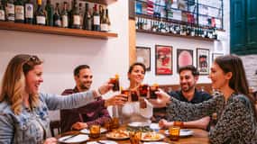 Sevilla: Tapas, wijn en flamenco show rondleiding