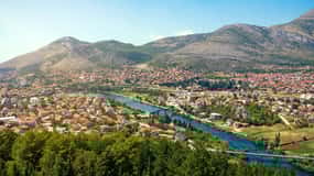 Private Day Trip to Bosnia: Wine, Culture & Local Lunch