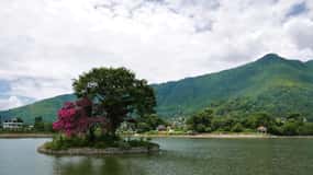 Descubre Katmandú: Dakshinkali, Kirtipur y el lago Taudaha