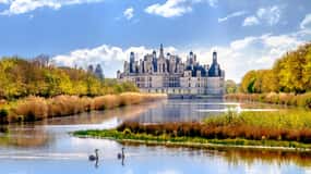 De Paris: Viagem de 1 dia aos Castelos do Vale do Loire com prova de vinhos