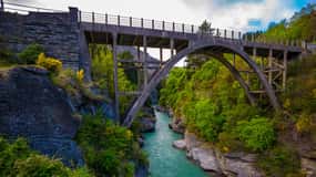 Queenstown: Ale Trail Self-Guided Bike Tour with Shuttle