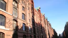 Hamburg: Speicherstadt & HafenCity 2-Hour Walking Tour