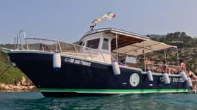 Coastal Sightseeing Cruise with Snorkeling and Aperitif
