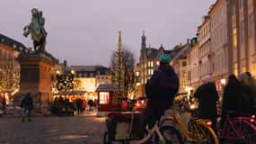 Copenhague: Visita navideña en bicicleta con un guía local