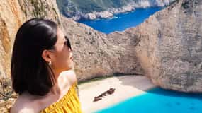 Zakinthos: Skibsvragstrand og blå huler - tur til lands og til vands