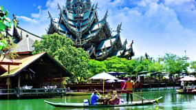 Bangkok : visite guidée du sanctuaire de la vérité de Pattaya et de l'île de Corail