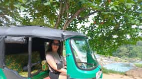 Kandy: Discover the City on a Private Guided by Tuk Tuk Tour