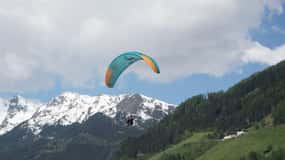 Neustift im Stubaital: Paragliding-oplevelse om morgenen