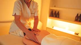 Antalya: Masaj ve İçecek Eşliğinde Spa ve Cilt Bakımı Deneyimi