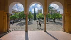 Visita a la Mezquita y Judería de Córdoba con tickets de entrada