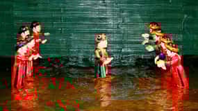 Ho Chi Minh City: Water Puppet Show and Dinner Cruise