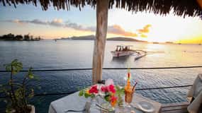 Bora Bora: Combo Sunset Cruise & Romantic Dinner at St James