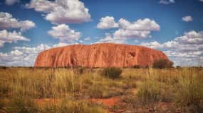 Depuis Alice Springs : Excursion d'une journée à Uluru avec dîner barbecue