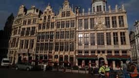 Bruselas: Tour a pie de la Estación Central al Manneken Pis