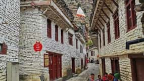 Pokhara: tour economico di 2 giorni di Jomsom, Marpha e Muktinath